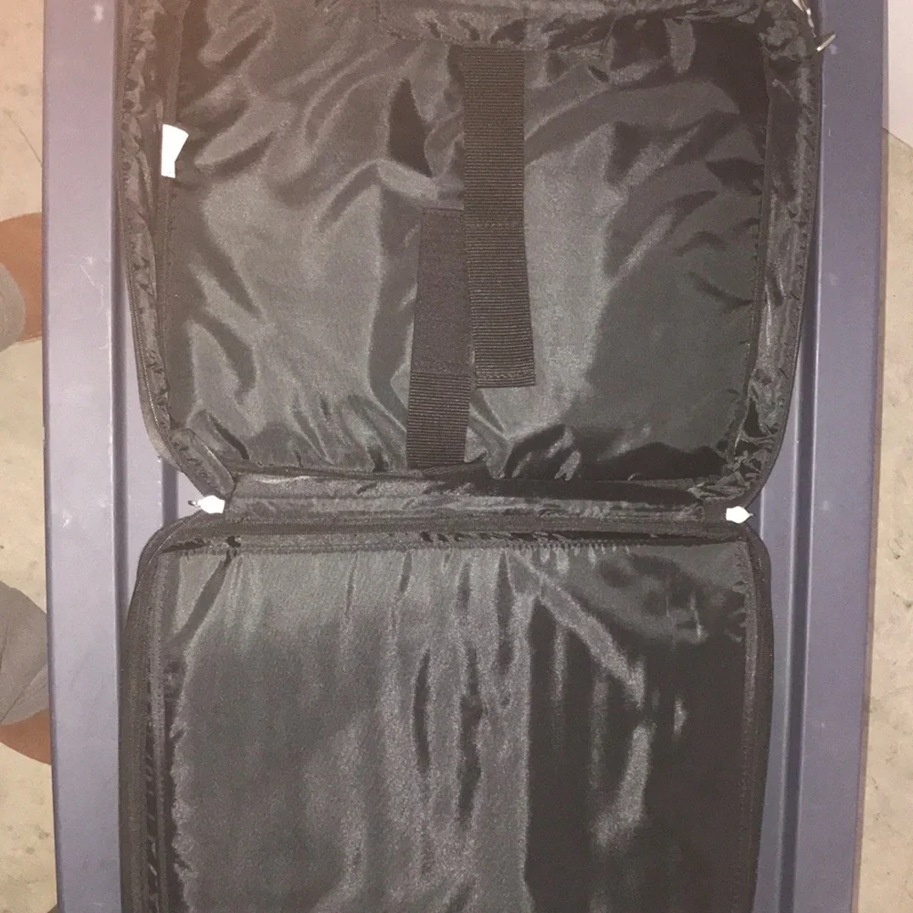 Targus Laptop Shoulder Bag
